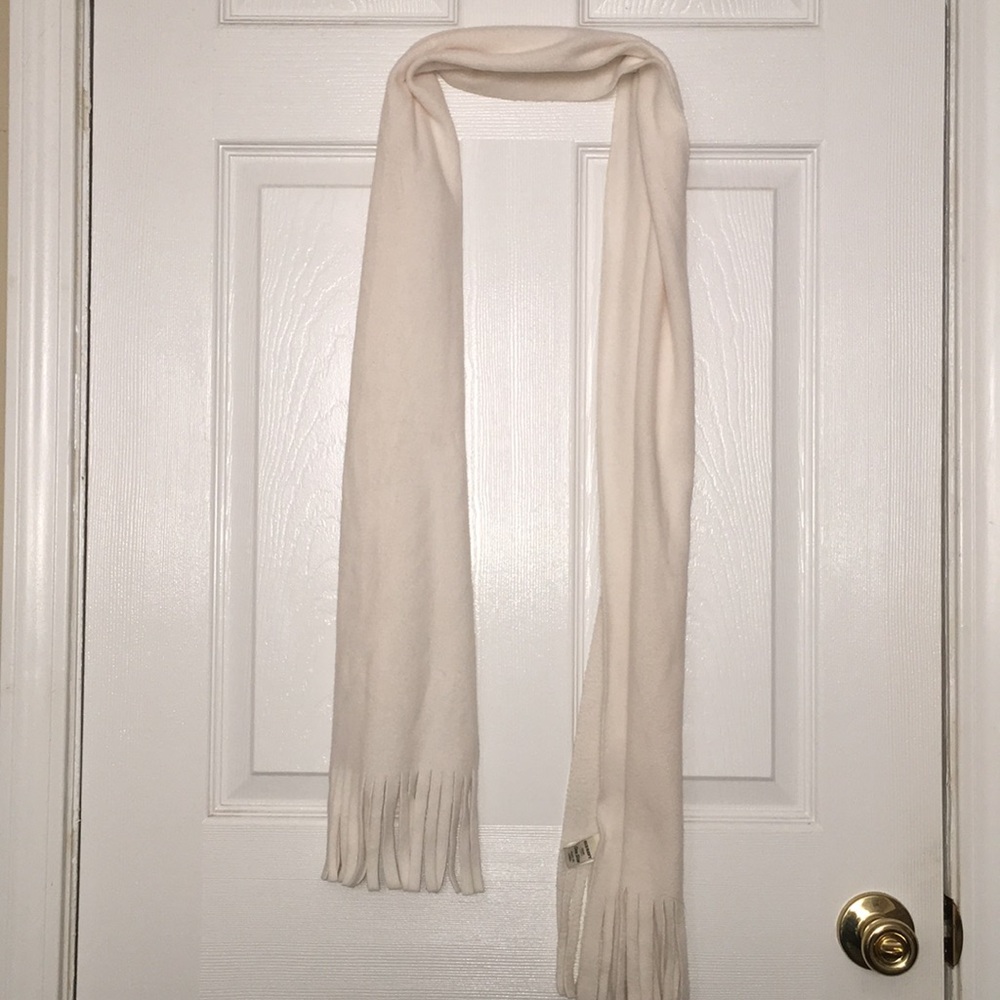 BOGO Old navy cream scarf